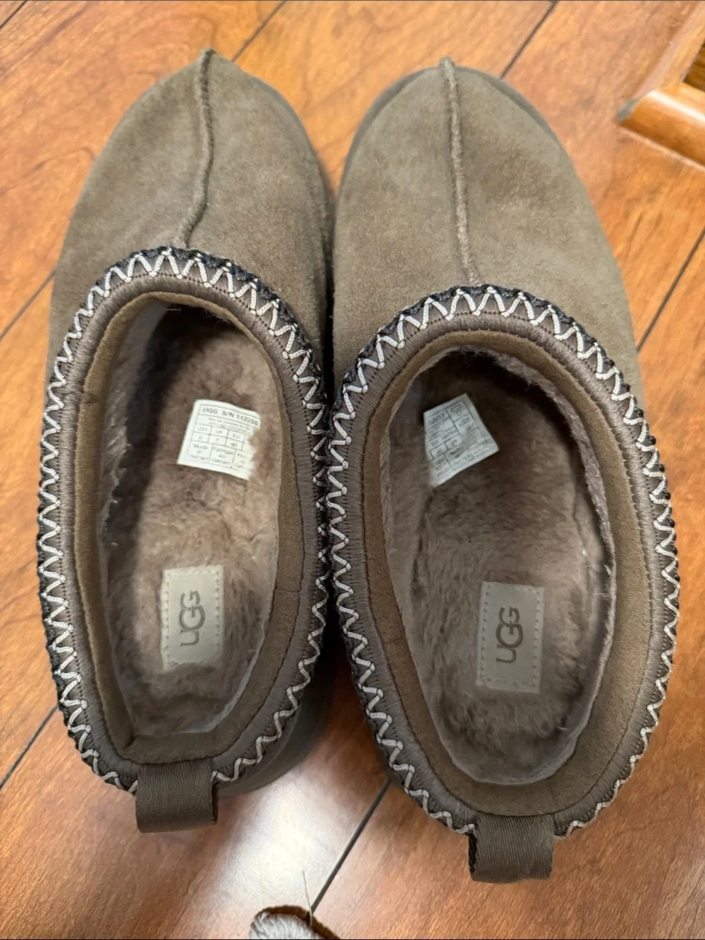 UGG Suede Platform Tasman shoes